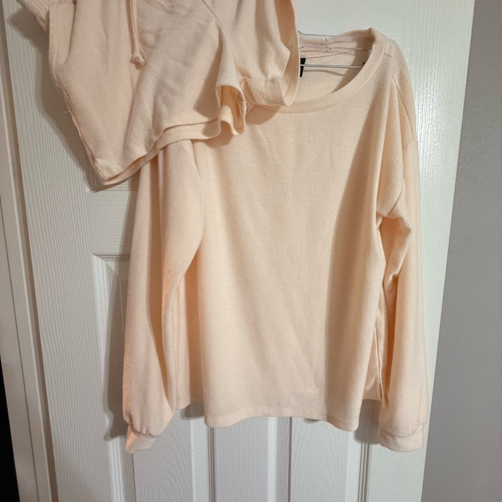 bobeau Soft Cream Crewneck Sweater